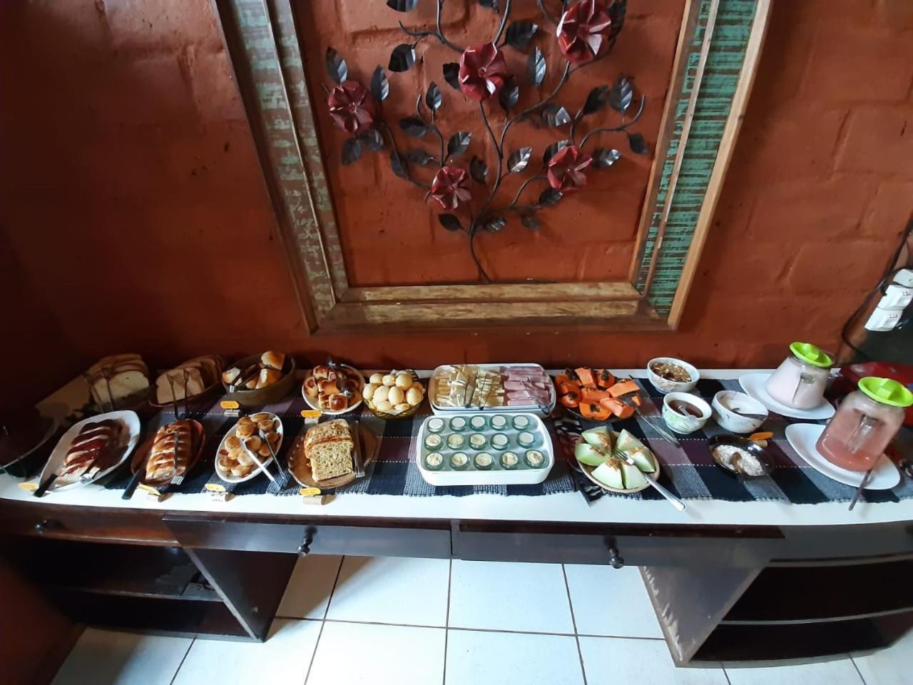 Inn Folhas Casa Branca