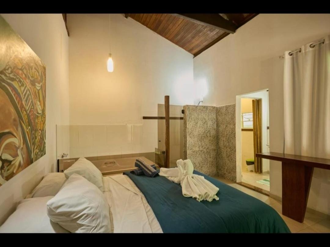 Folhas * Casa Branca