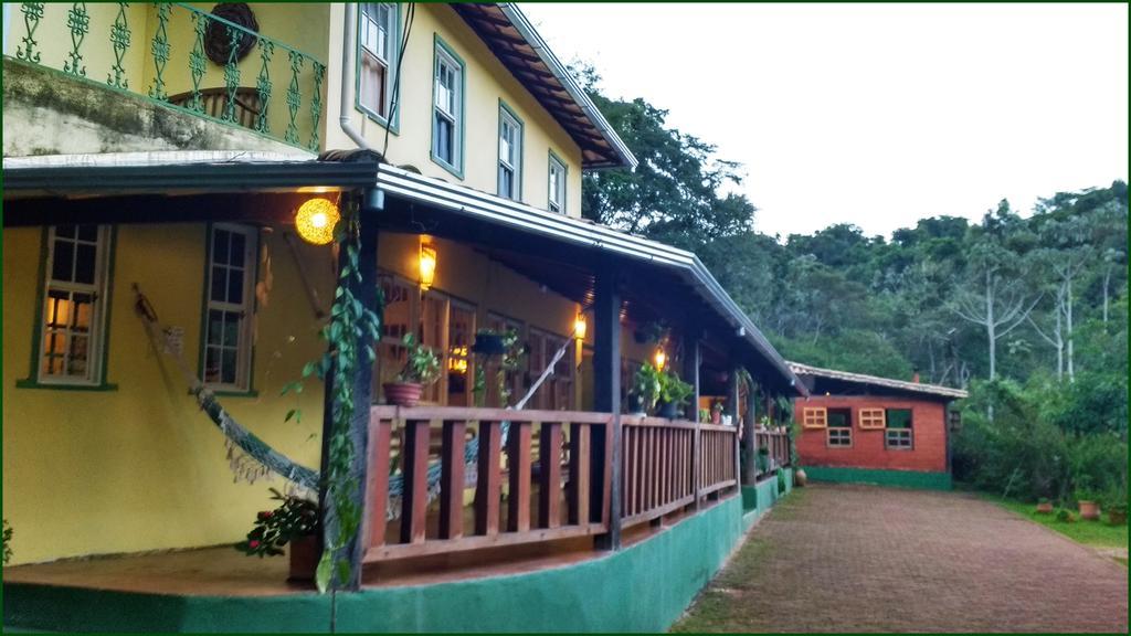 Inn Folhas Casa Branca