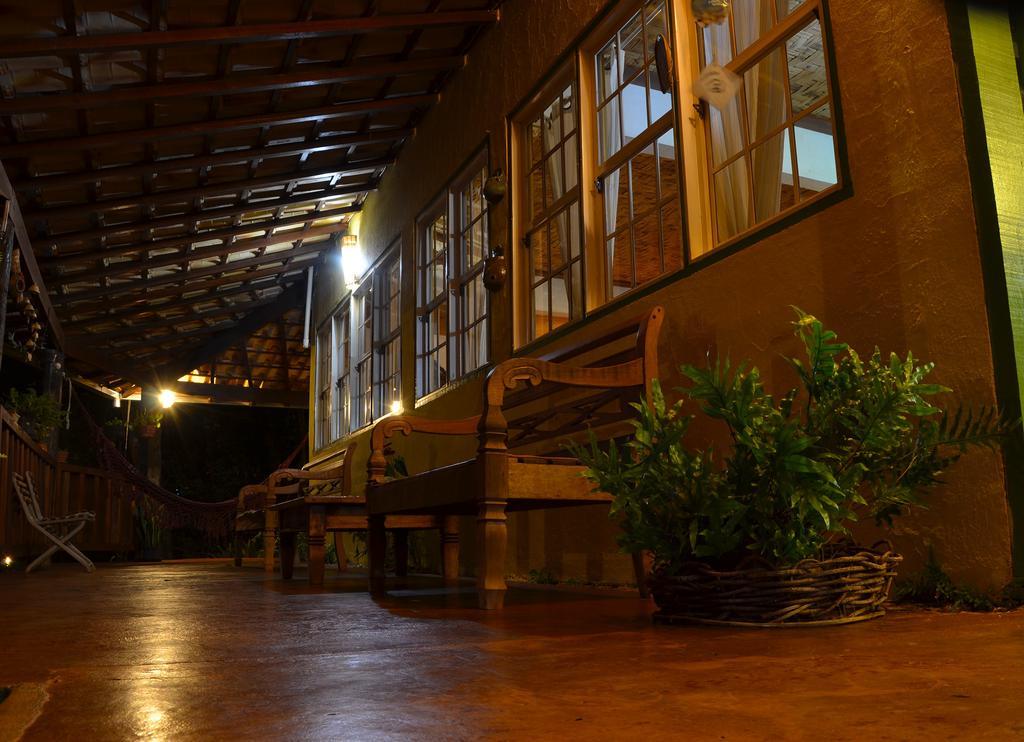 Inn Folhas Casa Branca